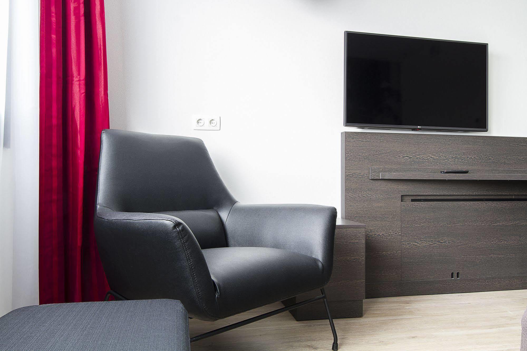 Bastion Hotel Eindhoven Waalre Екстер'єр фото