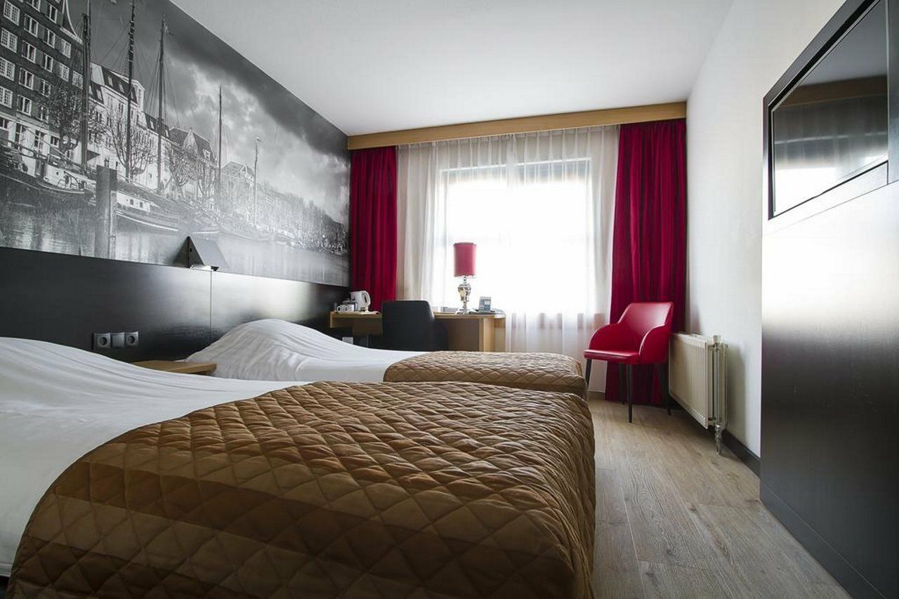 Bastion Hotel Eindhoven Waalre Екстер'єр фото